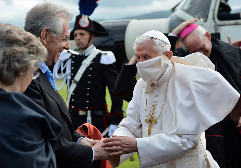 Папа Римский Бенедикт XVI в Ареццо