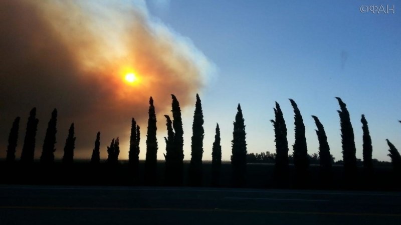Пожары в Калифорнии из-за столетних ЛЭП развеяли миф о могуществе США.