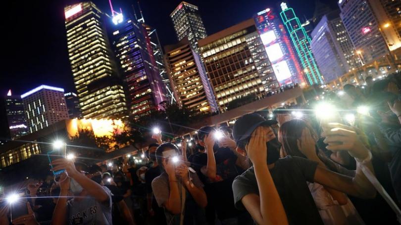 Протесты в Гонконге невозможны без технологий. Их используют обе стороны