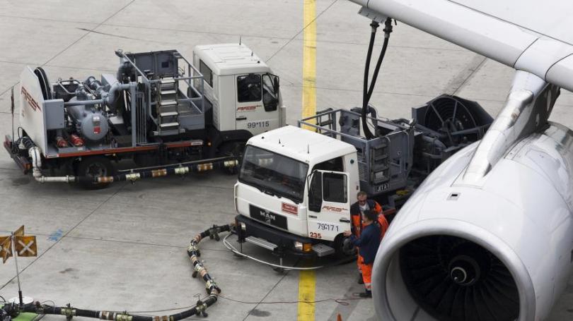 Принудительная посадка: европейцев хотят отучить от пассажирской авиации 