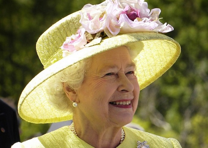 Мифы о британской монархии