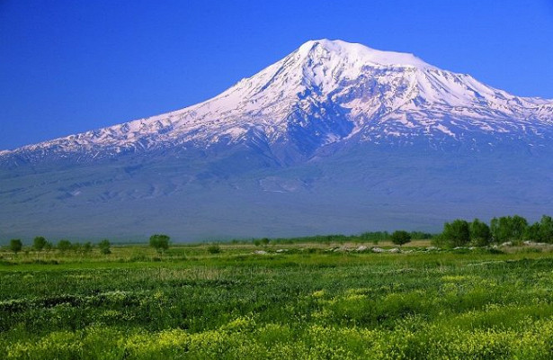 Почему ученым запрещено исследовать гору Арарат 