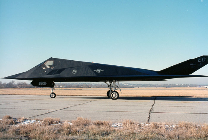 Lockheed F-117 Nighthawk – не очень незаметный и совсем не истребитель