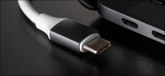 Почему стандарт USB нужно было делать таким сложным ?