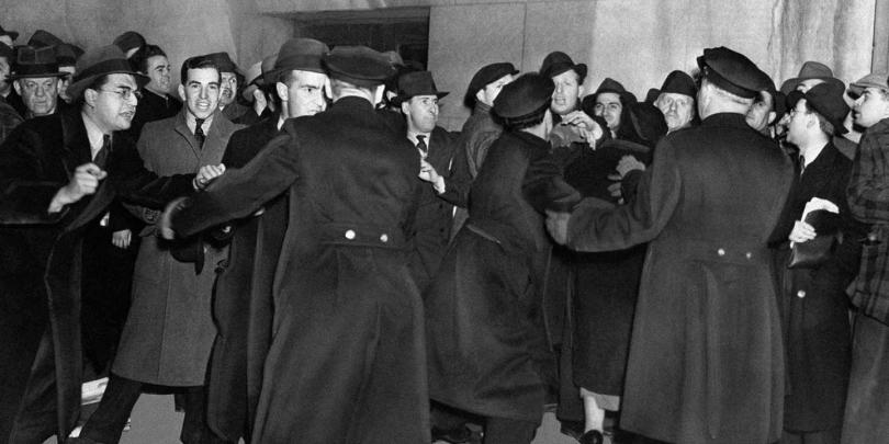 Кто кого: еврейские гангстеры против американских нацистов