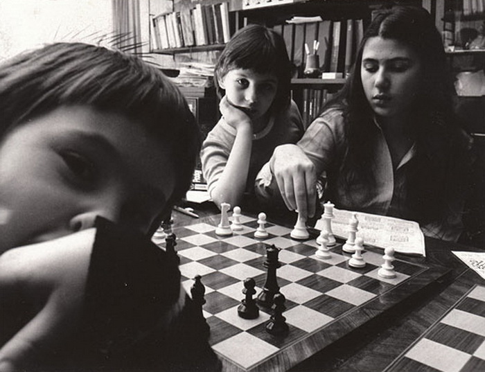 Ход королевой: как три сестры стали известными шахматистками Интересно,Спорт
