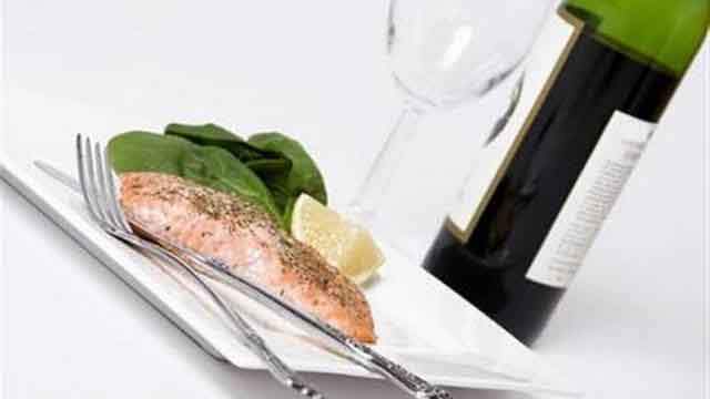 8-salmon-and-red-wine_tn