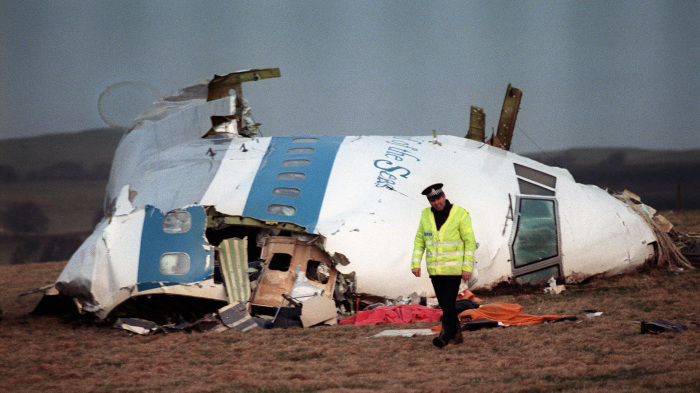 Обломки рейса 103 авиакомпании Pan Am, который подвергся бомбардировке над Локерби, Шотландия. \ Фото: images.tagesschau.de.
