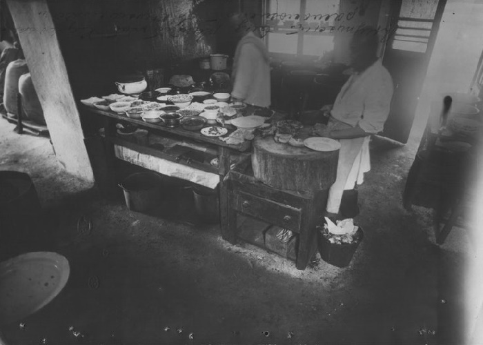 Кухня в доме китайских мигрантов «Миллионки» Владивостока, 1927 год / Фото: wilsoncenter.org