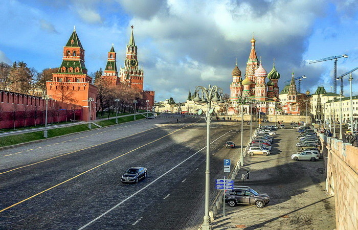 5 московских улиц, на которых нет ни одного дома Москва