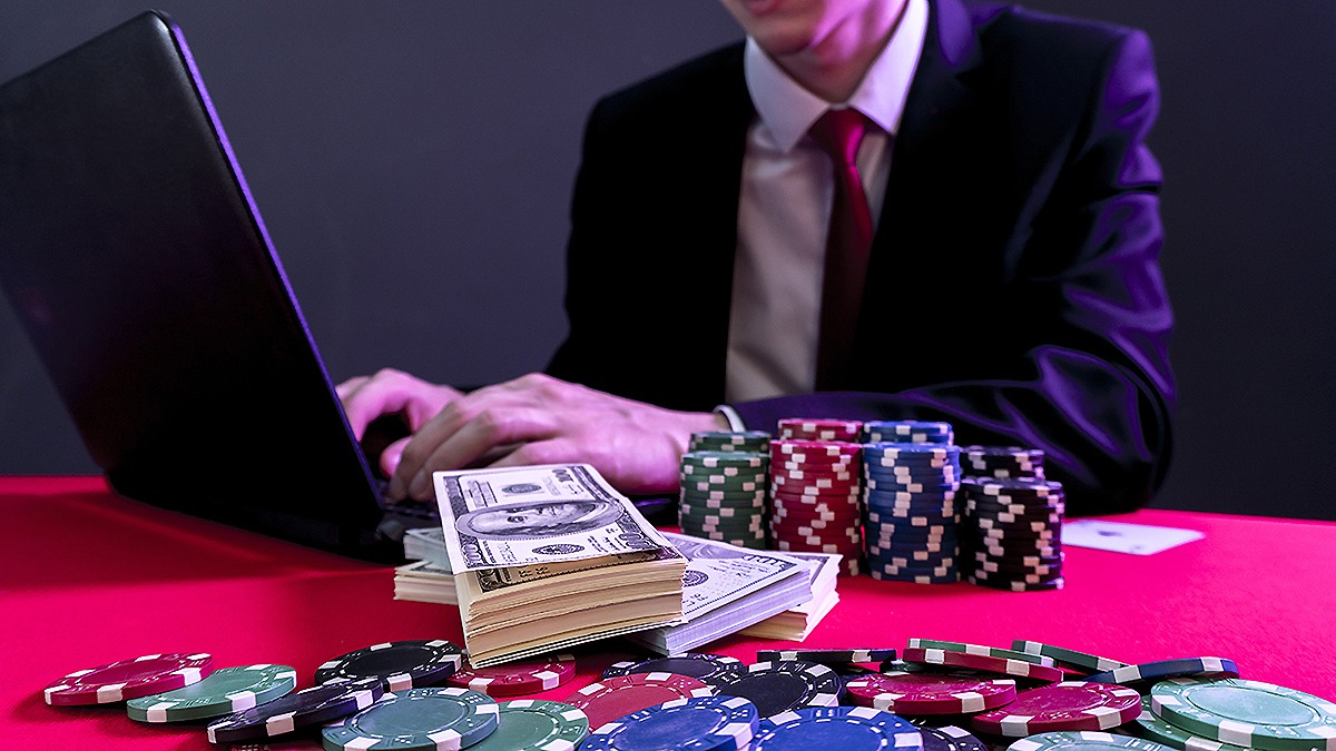 Тянет в казино играть в онлайн казино на реальные деньги без вложений с выводом денег