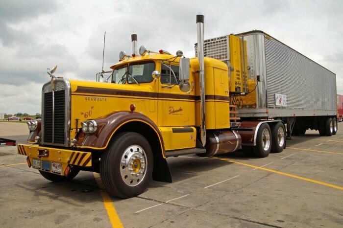 В США любят большие грузовики. |Фото: news.drom.ru.