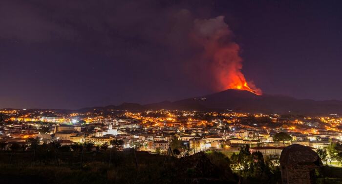 Наконец, Сицилия - сейсмически опасный регион. ¦Фото: hindustantimes.com.