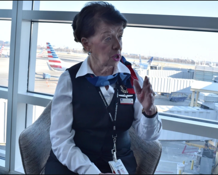Самая пожилая в мире стюардесса /Фото:adme.media