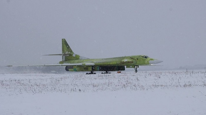 Ту-160М2 во время пробежки 12 января 2022 года. /Фото: naukatehnika.com