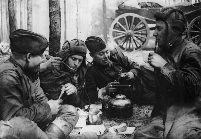 Советским войнам тушенка пришлась по вкусу. ¦Фото: smolbattle.ru.